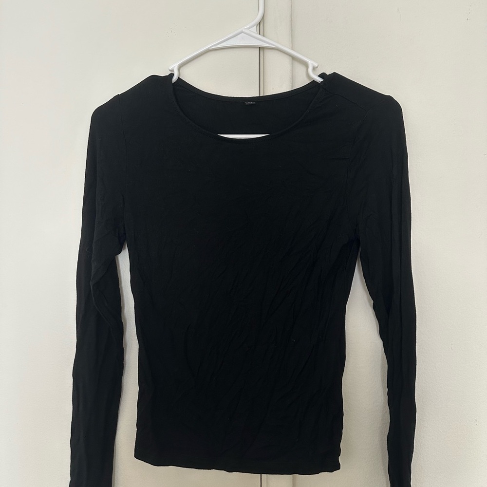 Black Long-Sleeve Women's Top